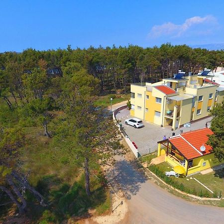 פריבלאקה House On The Beach Tin מראה חיצוני תמונה